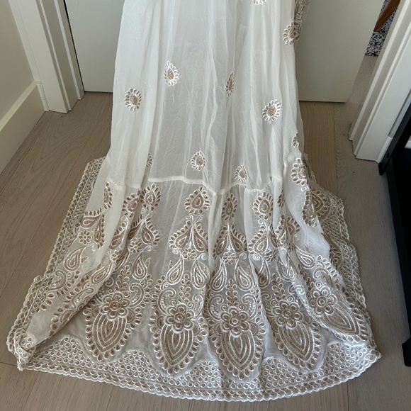 Daughter Of Simone "Stevie" wedding gown - unworn/unaltered - Picture 5 of 12